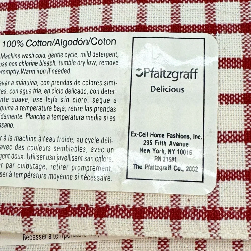Vintage Pfaltzgraff Delicious Cloth Placemats Pair of Red Gingham Apple 13.5x19